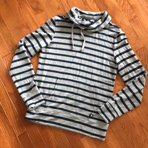Sperry size S sweatshirt/top